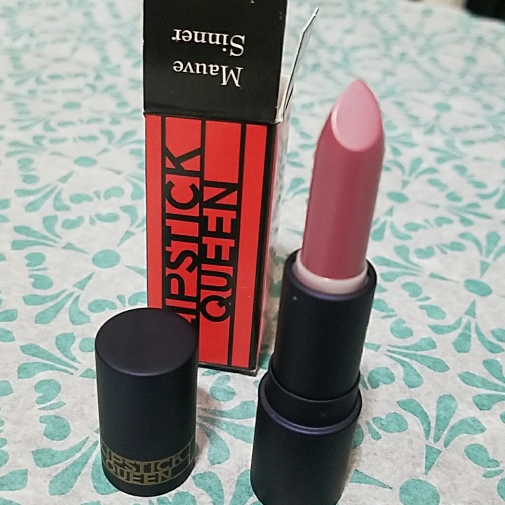 ❤ 5/25 NIB Lipstick queen lipstick